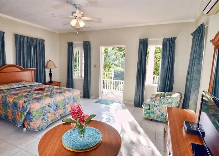 Tropical Lagoon Resort